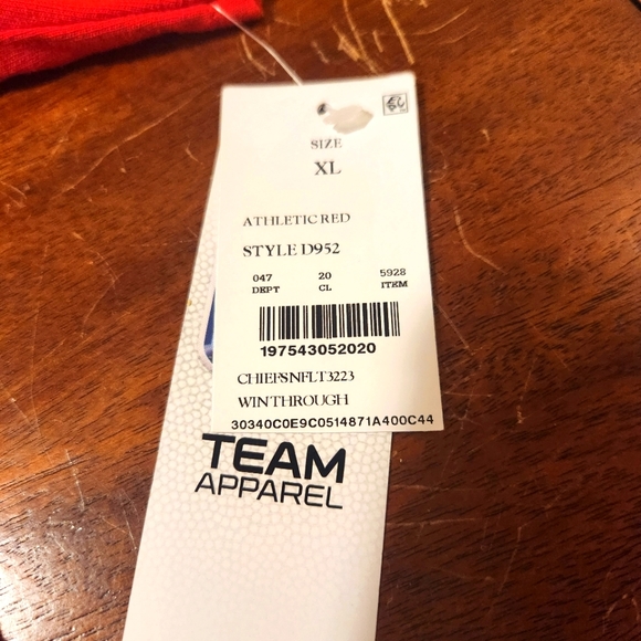 Men's NFL Kansas City Chiefs Short Sleeve Shirt Size XL - Picture 3 of 8